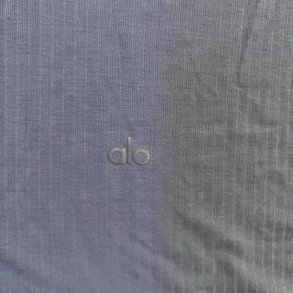 Alo yoga Ribbed Sea Coast Cropped Turtleneck Tank - Picture 6 of 6